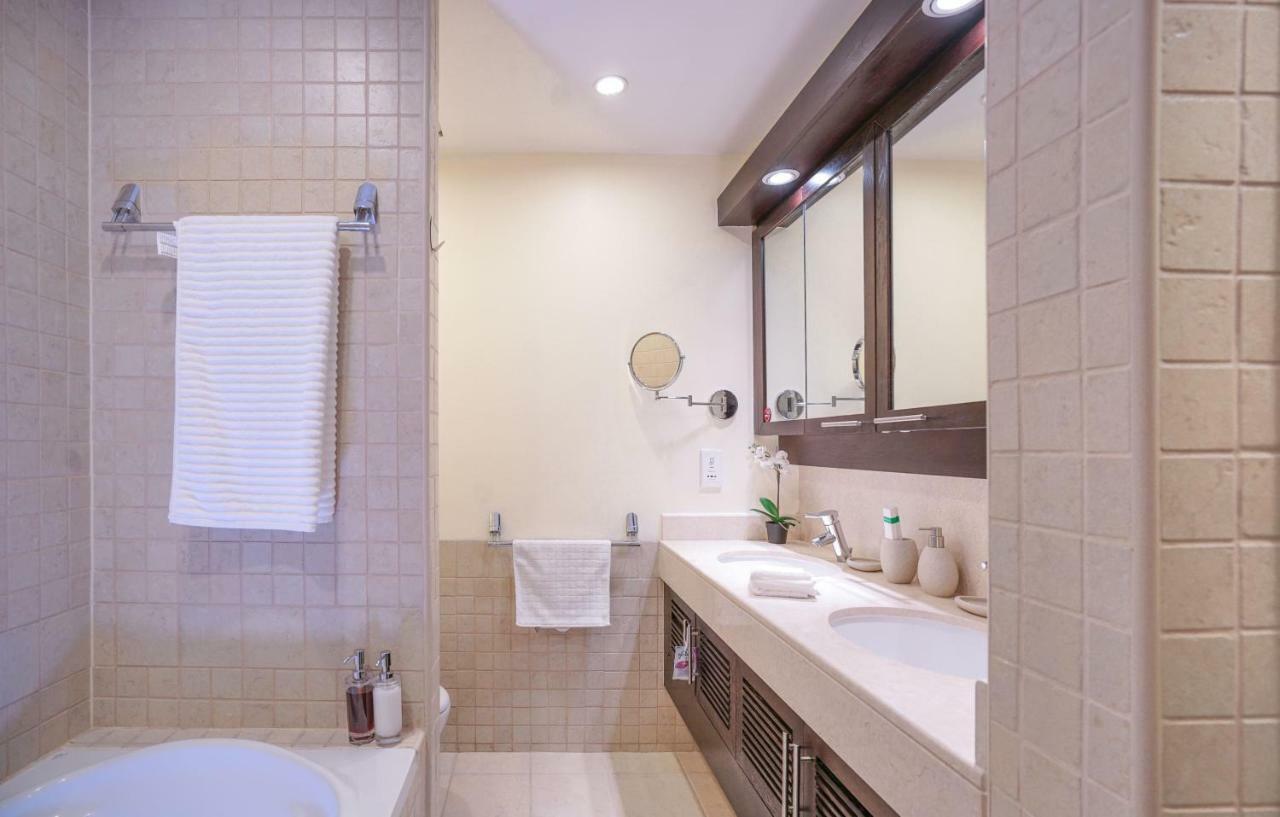 Elite Royal Apartment - Burj Residences Tower 5 ดูไบ ภายนอก รูปภาพ
